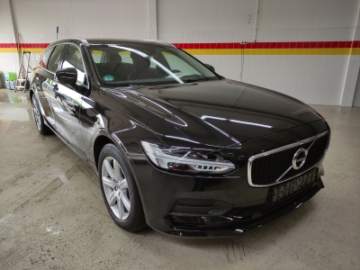 Volvo V90 D4 Momentum 