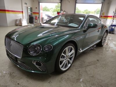 Bentley Continental GT 4.0 V8