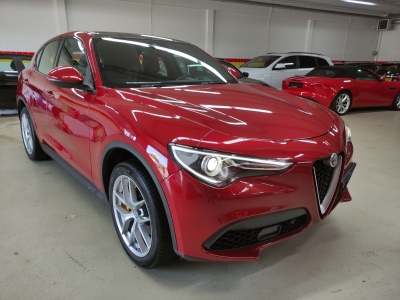 Alfa Romeo Stelvio Q4