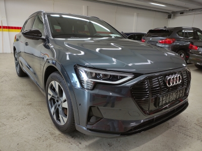 Audi e-tron advanced 55 quattro