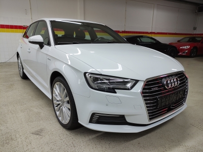 Audi A3 Sportback e-tron sport TFSI e-tron S tronic