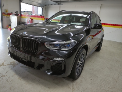 BMW X5 xDrive45e