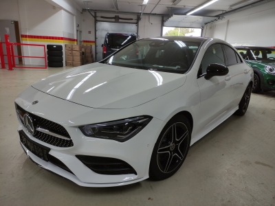 Mercedes-Benz CLA 200