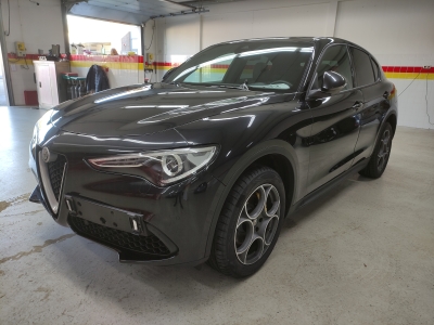 Alfa Romeo Stelvio Super 2.0 ATX AWD