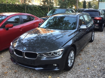 BMW 320i Touring xDrive 