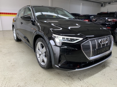 Audi e-tron 55 quattro advanced