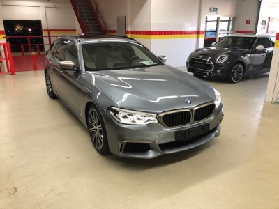 BMW M550d xDrive Touring