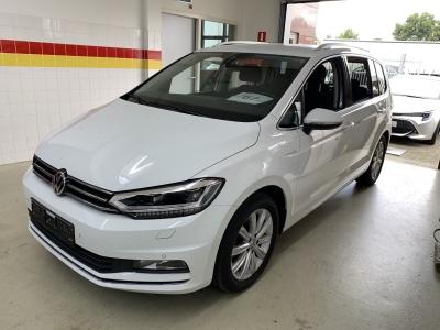 Volkswagen Touran Highline 1.4 TSI BMT DSG