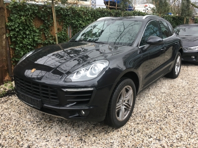 Porsche Macan S