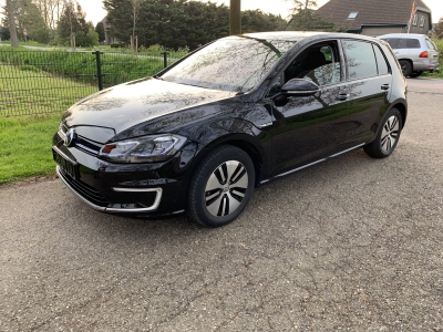 Volkswagen Golf-E