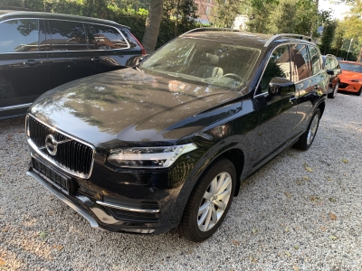 Volvo XC90 D4 Momentum