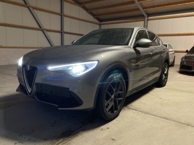 Alfa Romeo STELVIO 2.0 T AWD SUPER