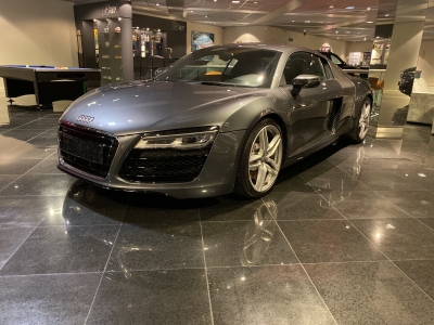 Audi R8 - 4.2 FSI Quattro