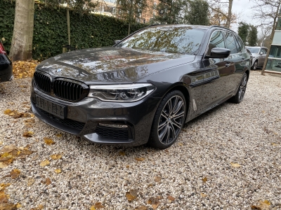 BMW 5-serie Touring - 540I Xdrive Executive