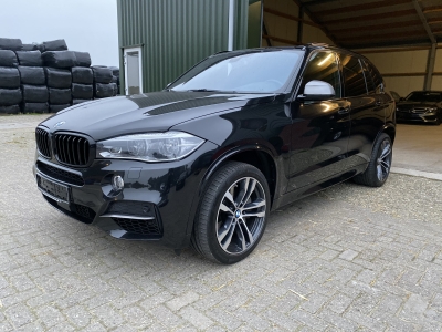 BMW X5 - 5.0D M