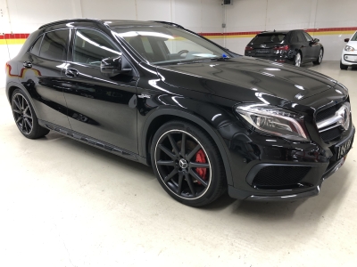 Mercedes-Benz GLA-Klasse - 45 AMG 4MATIC