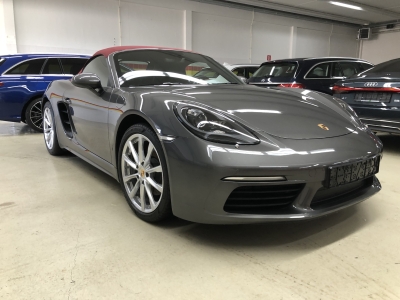 Porsche Boxster 718 2.0 