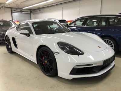 Porsche 718 Cayman GTS