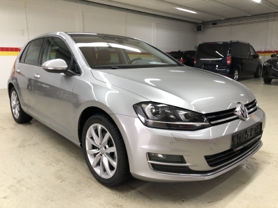 Volkswagen Golf - 2.0 TDI Highline