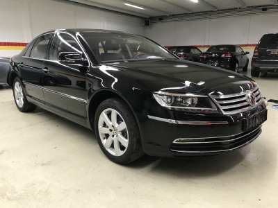 Volkswagen Phaeton - 4.2 V8 5P