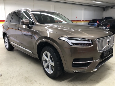 Volvo XC90 - 2.0 T6 AWD Momentum