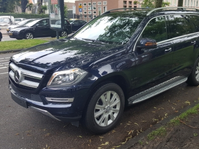 Mercedes-Benz GL-Klasse GL 500 4-Matic BlueEFFICIENCY