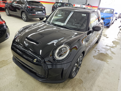 MINI SE Hatch