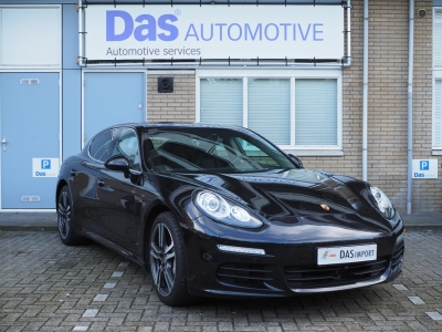 Porsche Panamera S