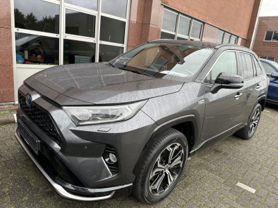 Toyota 2.5 4x4 Plug-in Hybrid