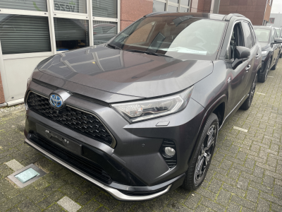 Toyota PlugIn Hybrid Style & Technik,AHK,Glasdach