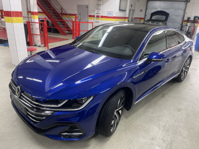 Volkswagen R-Line