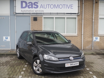 Volkswagen Golf 1.4 TGI BlueMotion DSG CUP