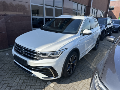 Volkswagen R-Line