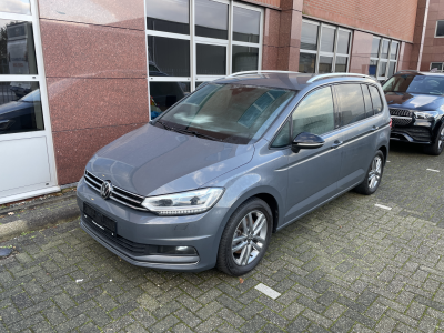 Volkswagen Active