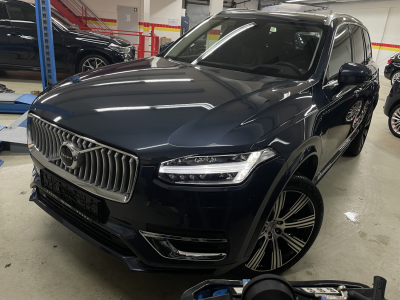 Volvo T8 Recharge AWD Plug In Hybrid Inscription