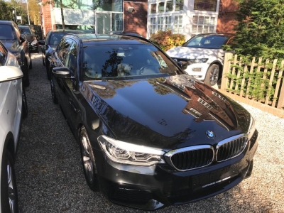 BMW 530i touring executive 